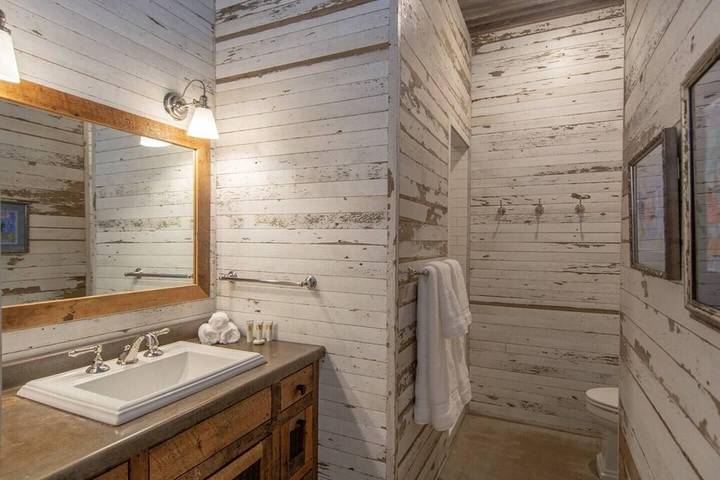 Glamping for 16 people, with balcony and yard in Minnesota