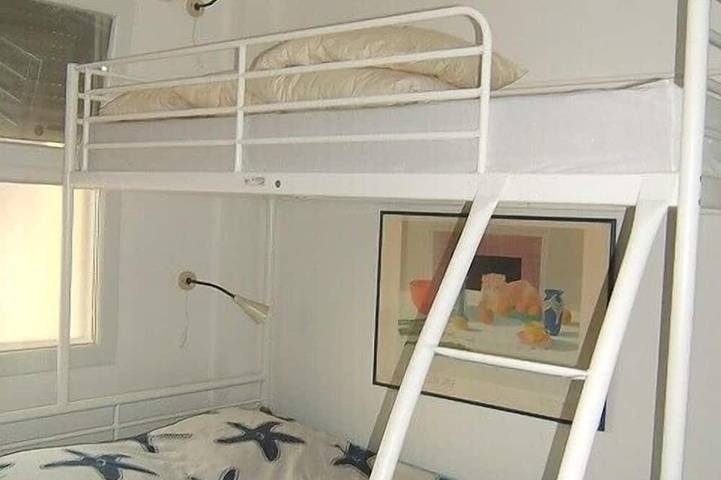 Gîte pour 5 personnes, avec terrasse et jardin dans Zone nature des vieux salins d'Hyères - 3