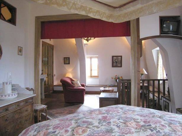 Location de vacances pour 2 personnes, avec piscine et jardin à Flée - 2