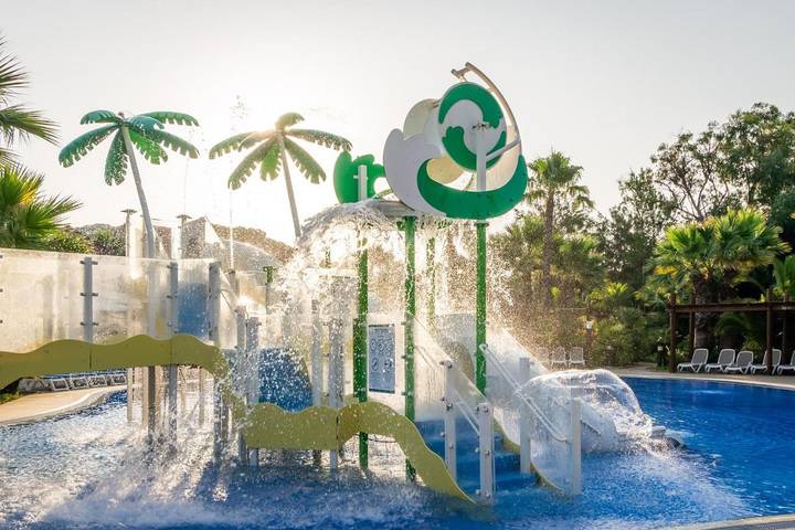 Location de vacances pour 2 personnes, avec piscine ainsi que bassin pour enfant et jardin à Tarragone - 2