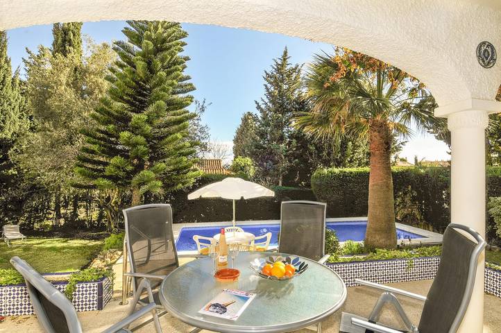Villa for 4 people, with Garden and Pool in Torremolinos