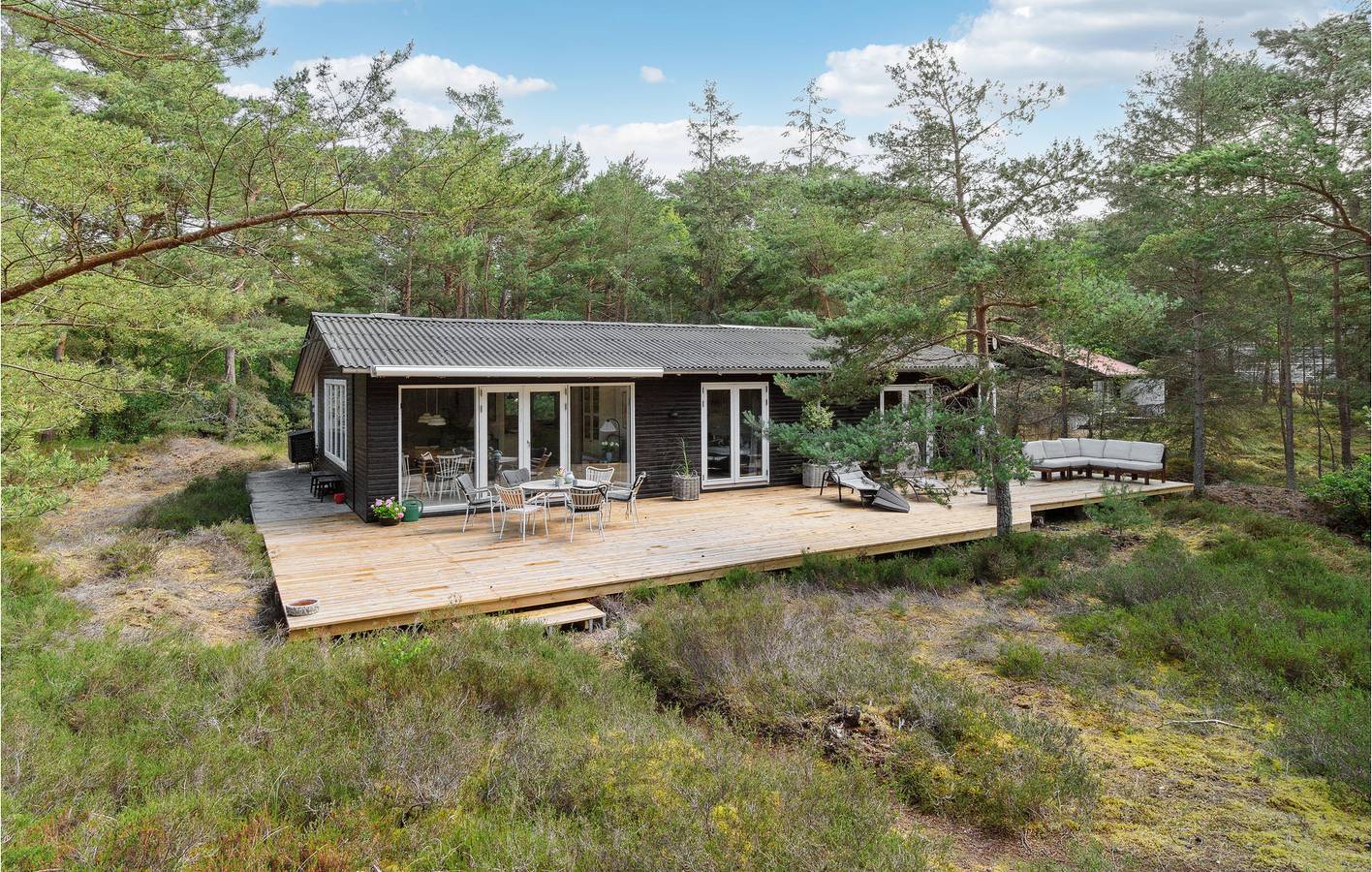 Feriehus for 6 personer med terrasse in Sommerodden, Dueodde