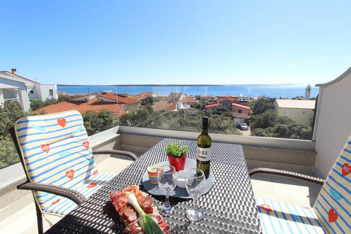 Ferienwohnung für 2 Personen, mit Balkon/Terrasse, mit Haustier auf Pag