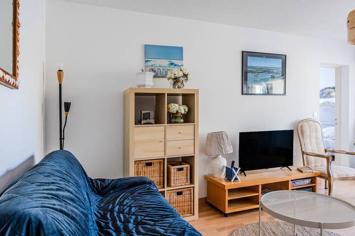 Entire apartment, Charming Apartment with Balcony Steps from the Beach – Andernos-les-Bains in Andernos-les-Bains, Arcachon region
