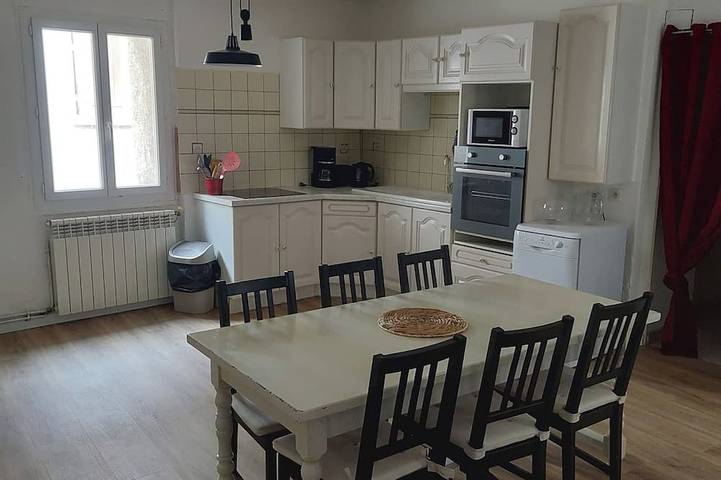 Location de vacances pour 10 personnes à Puimisson