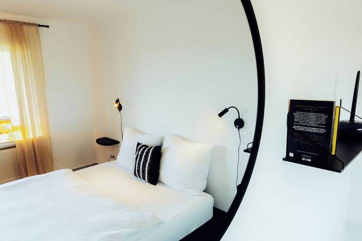 Ganze Wohnung, Eifel17+6 - Design-Wohnung mit Terrasse in Bettenfeld, Bernkastel-Kues & Umgebung