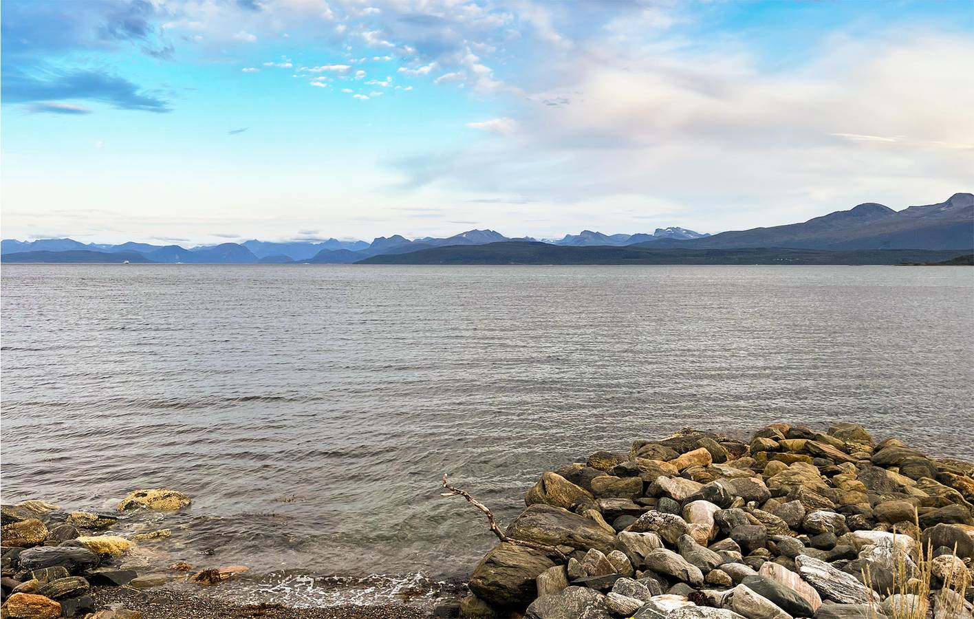 Ferienhaus für 9 Personen mit Ausblick in Midsund, Nördliches Fjordnorwegen