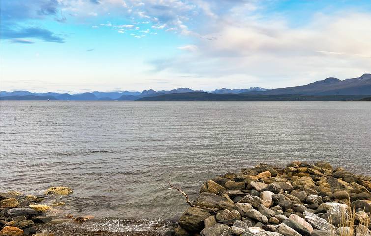 Ferienhaus für 9 Personen mit Garten in Midsund, Nördliches Fjordnorwegen