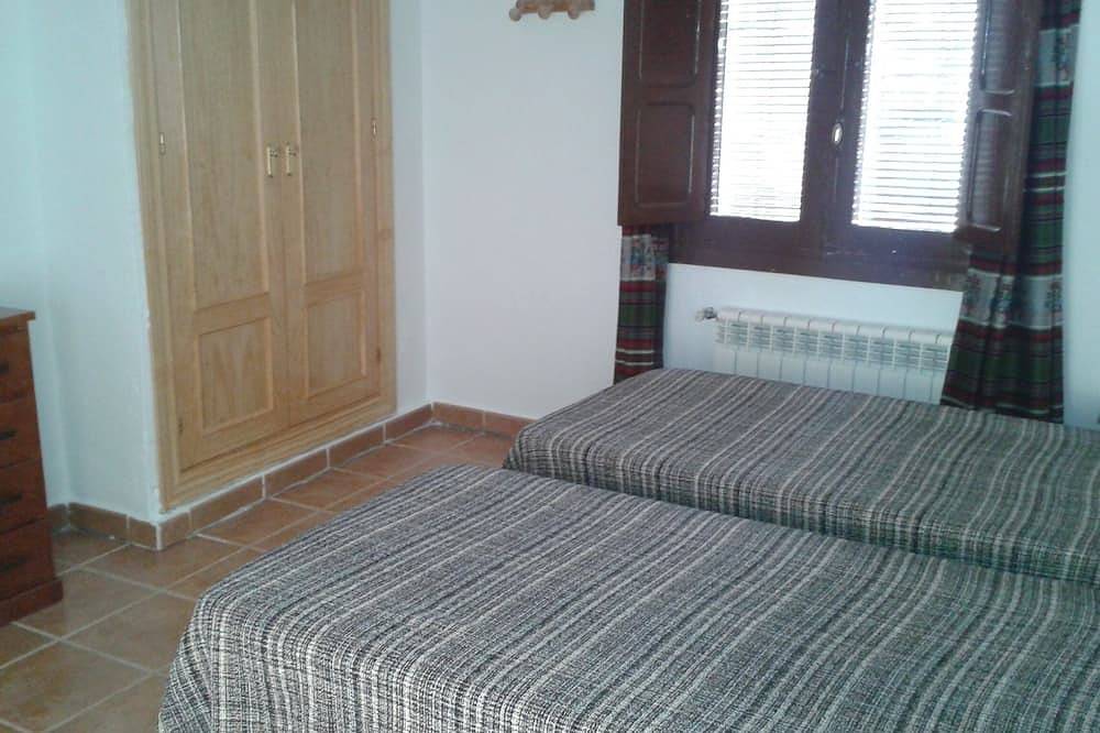 Country house with stunning views of Sierra Nevada Vtar / Gr / 01727 in Surroundings of Sierra Nevada, Güejar Sierra