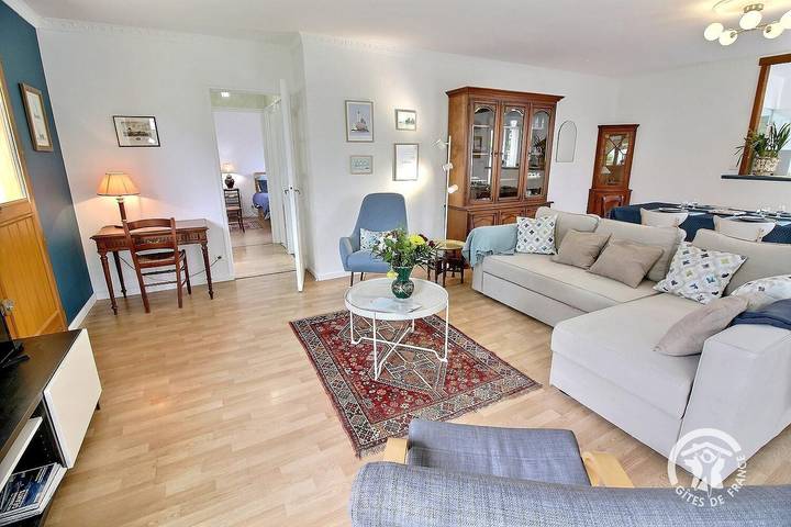 Gîte pour 4 personnes, avec terrasse et jardin à Étables-sur-Mer - 2