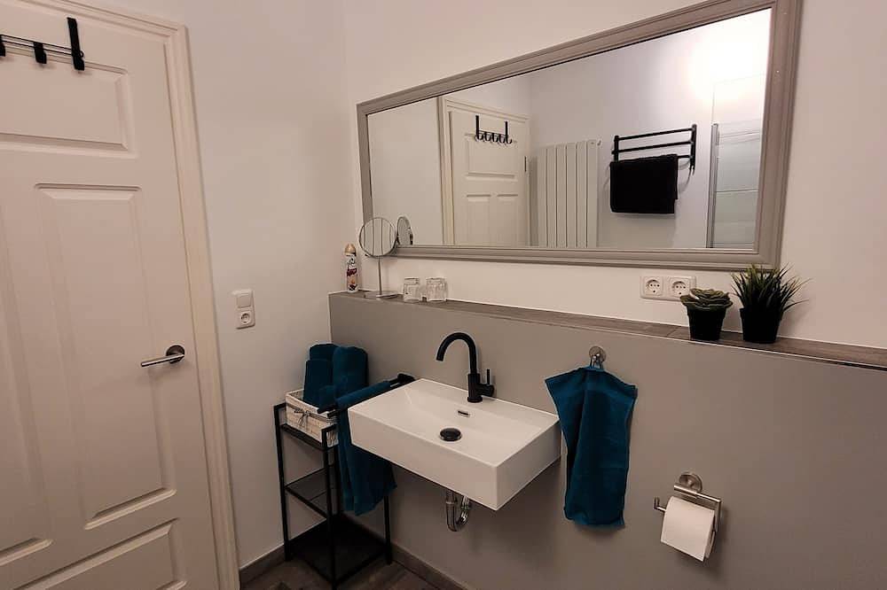 Ganze Wohnung, Ferienwohnung \"Abendsonne\"  in Zarrentin, für 2 Pers., 3 Min. zum Schaalsee in Zarrentin am Schaalsee, Ludwigslust-Parchim