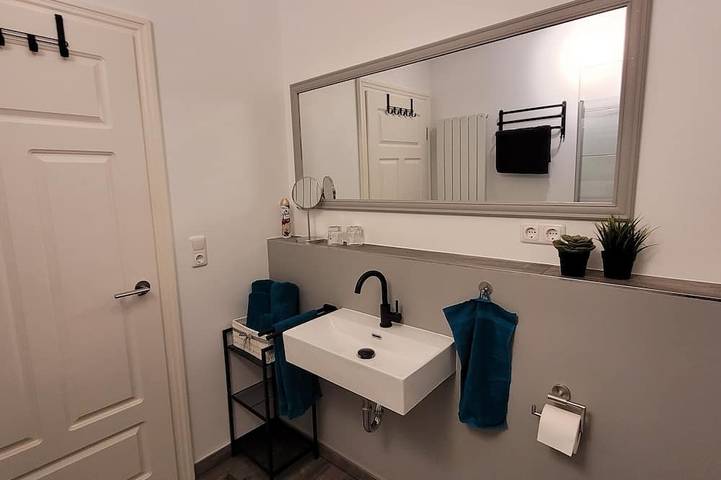 Ganze Wohnung, Ferienwohnung \"Abendsonne\"  in Zarrentin, für 2 Pers., 3 Min. zum Schaalsee in Zarrentin am Schaalsee, Ludwigslust-Parchim