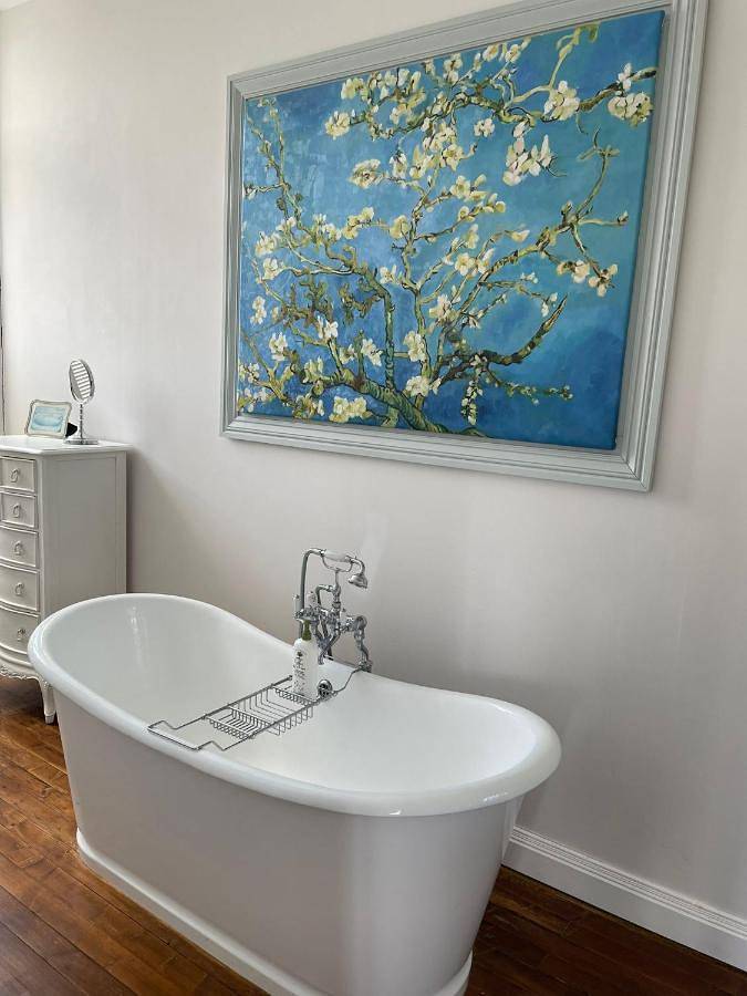 Location de vacances pour 2 personnes, avec piscine et jardin ainsi que terrasse et vue à Aulnay - 4