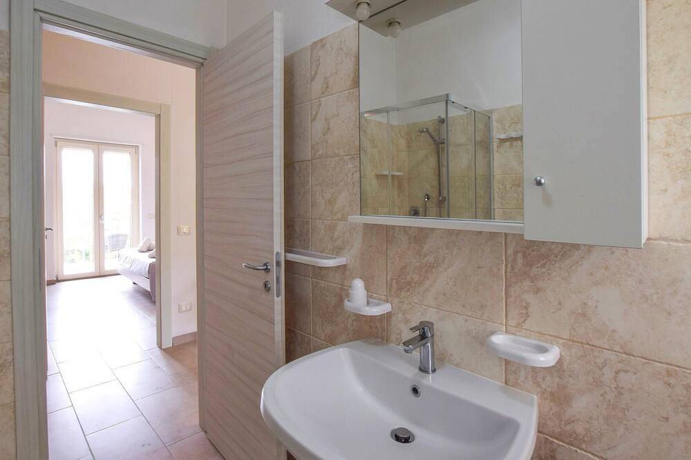 Ganze Wohnung, Atemberaubende 1-Zimmer-Wohnung in. in Santa Maria (Vibo Valentia), Ricadi (gemeinde)