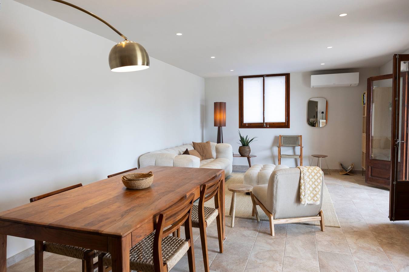 Villa 'Ensueño' avec vue sur la mer, Wi-Fi et climatisation in Mas Pere, Calonge