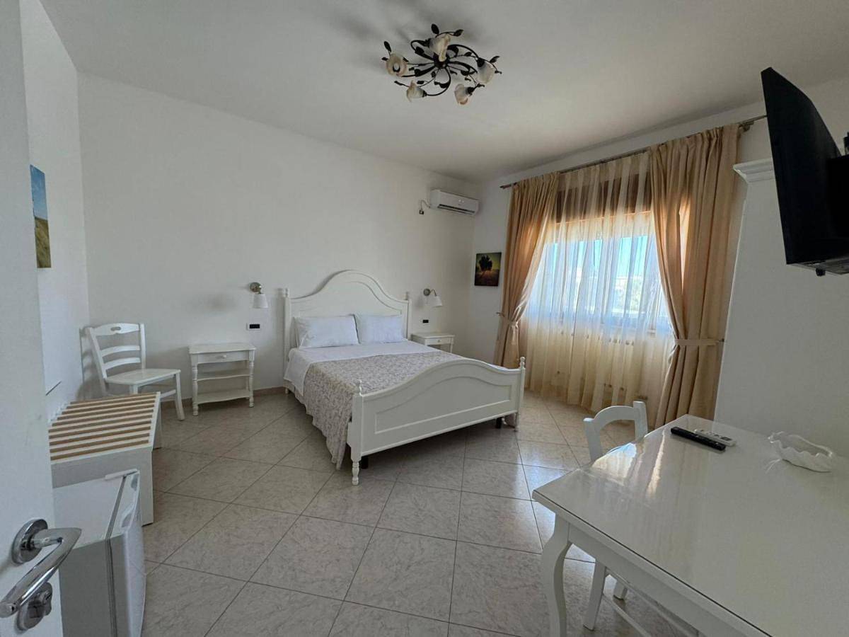 White Room Salento Bed and Breakfast in Morciano di Leuca, Golfo di Taranto