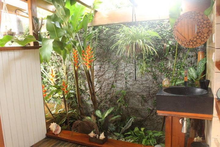 Gîte pour 2 personnes, avec piscine et jardin ainsi que jacuzzi et terrasse à Lamentin (Guadeloupe) - 3