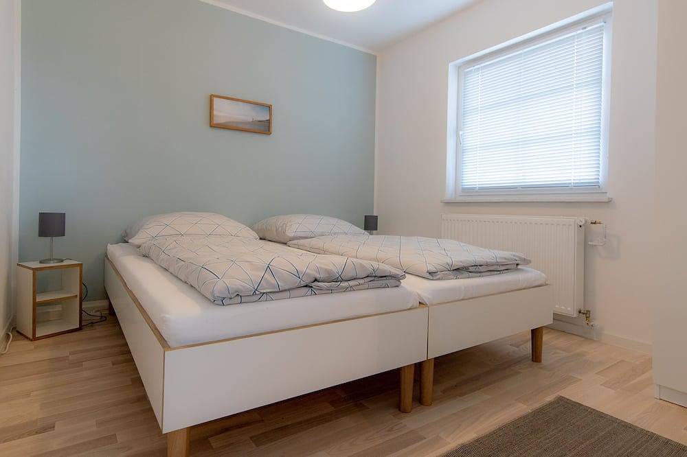 Ganze Wohnung, Großzügige Ferienwohnung mit Garten, direkt im Grünen. in Stinteck, Westerdeichstrich