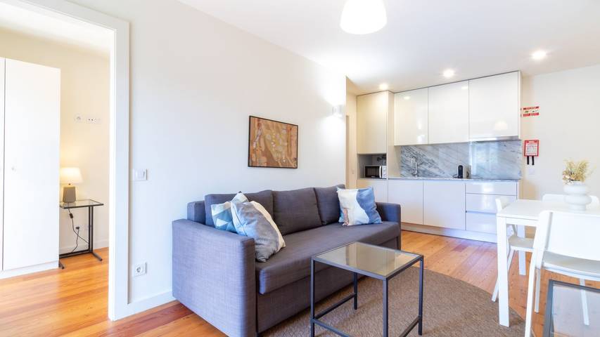 Apartamento entero, Apartamento de vacaciones para 4 personas con balcón in Sé (Porto), Oporto