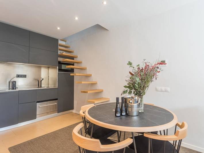 Ferienwohnung für 5 Personen, mit Terrasse in Barcelona - 4