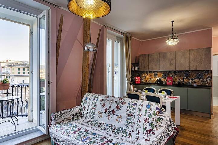 Loft per 4 persone, con balcone in Genoa