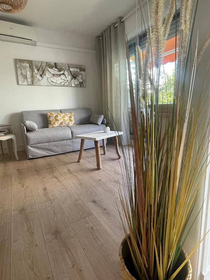 Gîte pour 4 personnes, avec terrasse et vue dans Office De Tourisme La Grande Motte - 4