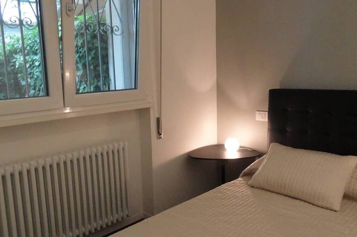 Gîte pour 4 personnes, avec jacuzzi ainsi que terrasse et jardin dans Torre del Lago Puccini - 4