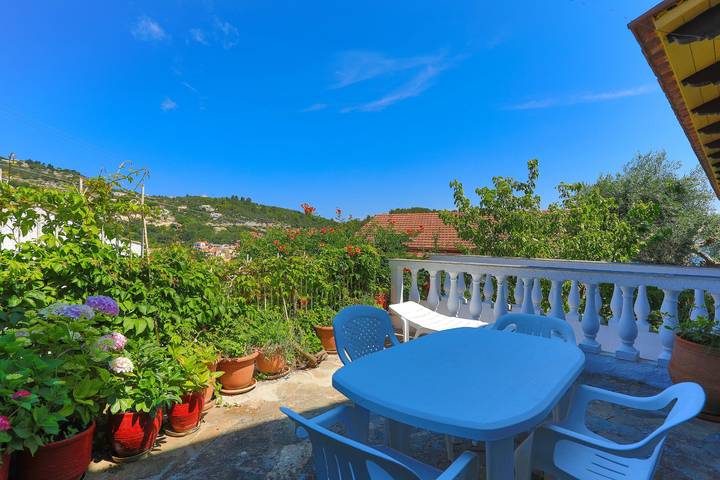 Ferienwohnung für 2 Personen, mit Ausblick und Balkon - 1
