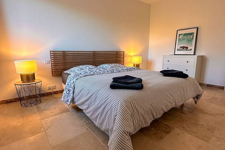 Location de vacances pour 10 personnes, avec Balcon et Jardin à Althen-des-Paluds - 3