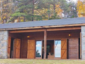 Gîte pour 6 personnes, avec jardin et vue, animaux acceptés à Camprodon