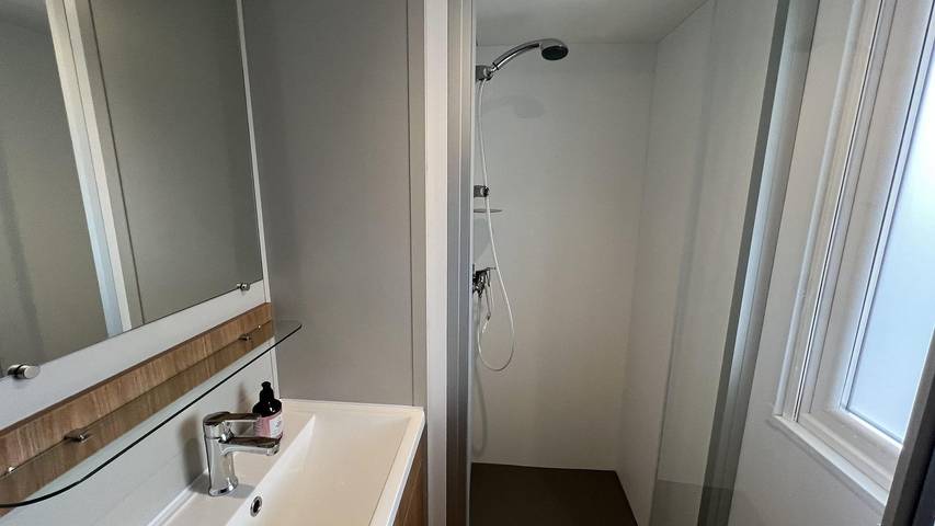 Chalet für 6 Personen, mit Balkon/Terrasse und Terrasse in Oostkapelle - 4