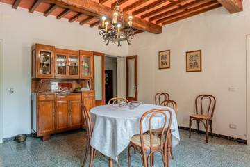 Agriturismo per 11 Persone in Capannori, Colline Lucchesi, Foto 4