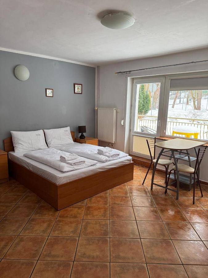 Gästehaus für 2 Personen, mit Balkon - 1