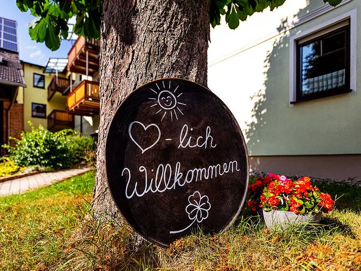 Ferienhaus für 6 Personen, mit Pool und Sauna sowie Garten in Franken - 2