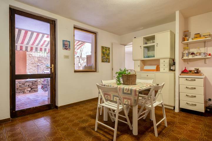 Location de vacances pour 10 personnes, avec jardin à Stintino - 2