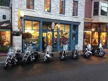 Vacation Apartment for 6 Guests in Mountain Village, Telluride Ski Resort, Picture 1