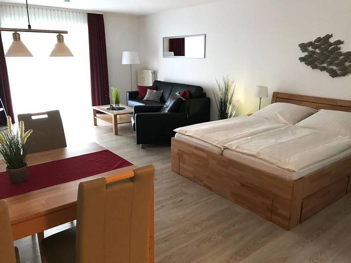 Ferienwohnung für 4 Personen, mit Balkon in Stein