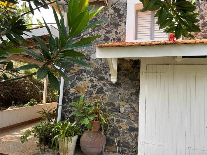 Location de vacances pour 6 personnes, avec piscine et jardin à Sainte-Marie - 4