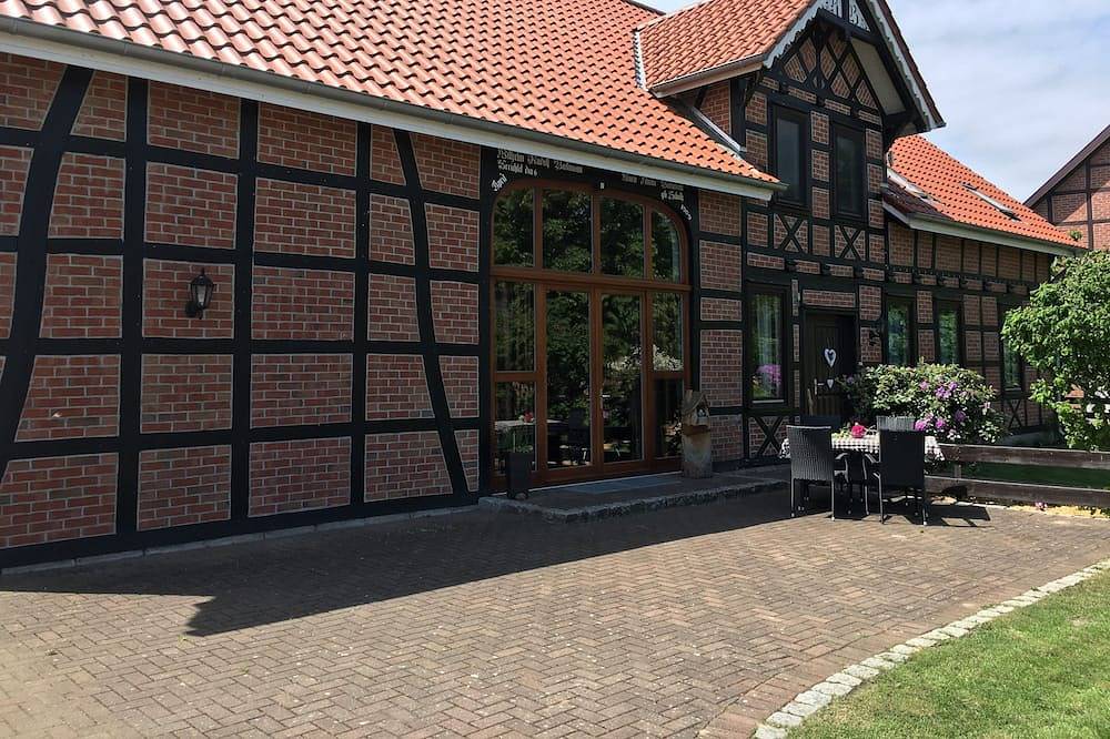 Ganze Wohnung, Ruhige große Ferienwohnung zwischen Nemitzer Heide und Elbtalaue in Trebel, Landkreis Lüchow-Dannenberg