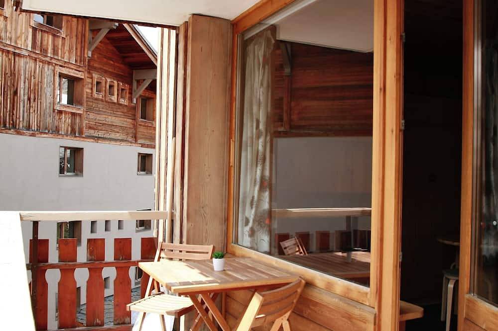 Apartamento entero, 4-person 1-bedroom apartment in the center of the lake in Tignes, Parque Nacional de Vanoise