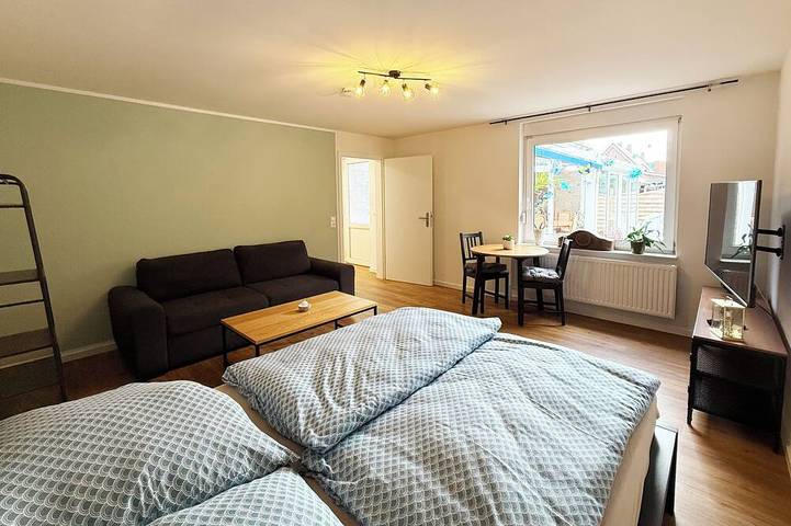 Ganze Wohnung, Tammens \"Lüttenhof\" – klein, fein & gemütlich in Papenburg, Landkreis Emsland
