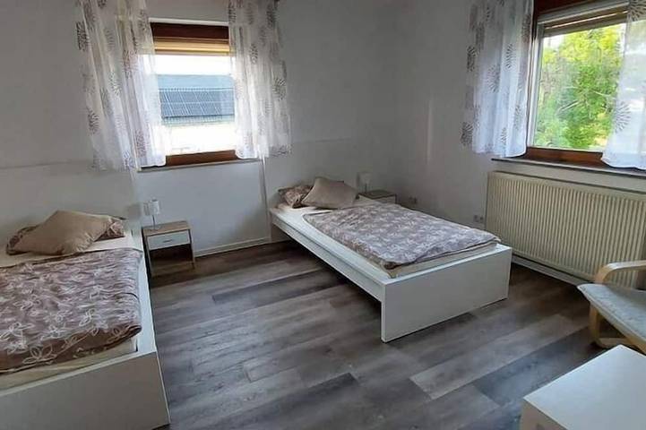 Ferienwohnung für 4 Personen, mit Garten und Pool in Naturpark Lahn-Dill-Bergland - 3