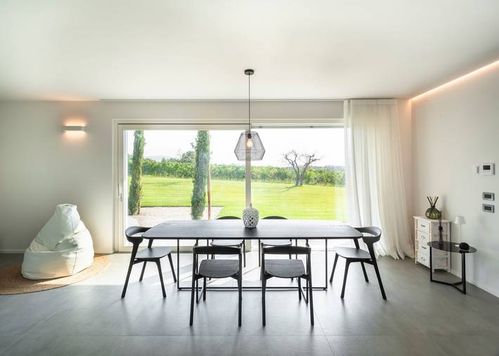 Ferienhaus für 12 Personen, mit Balkon und Garten sowie Seeblick in Lazise - 3