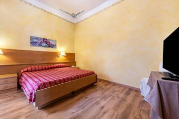 Apartahotel para 4 Personas en Toscolano-Maderno, Oberitalienische Seen, Foto 4