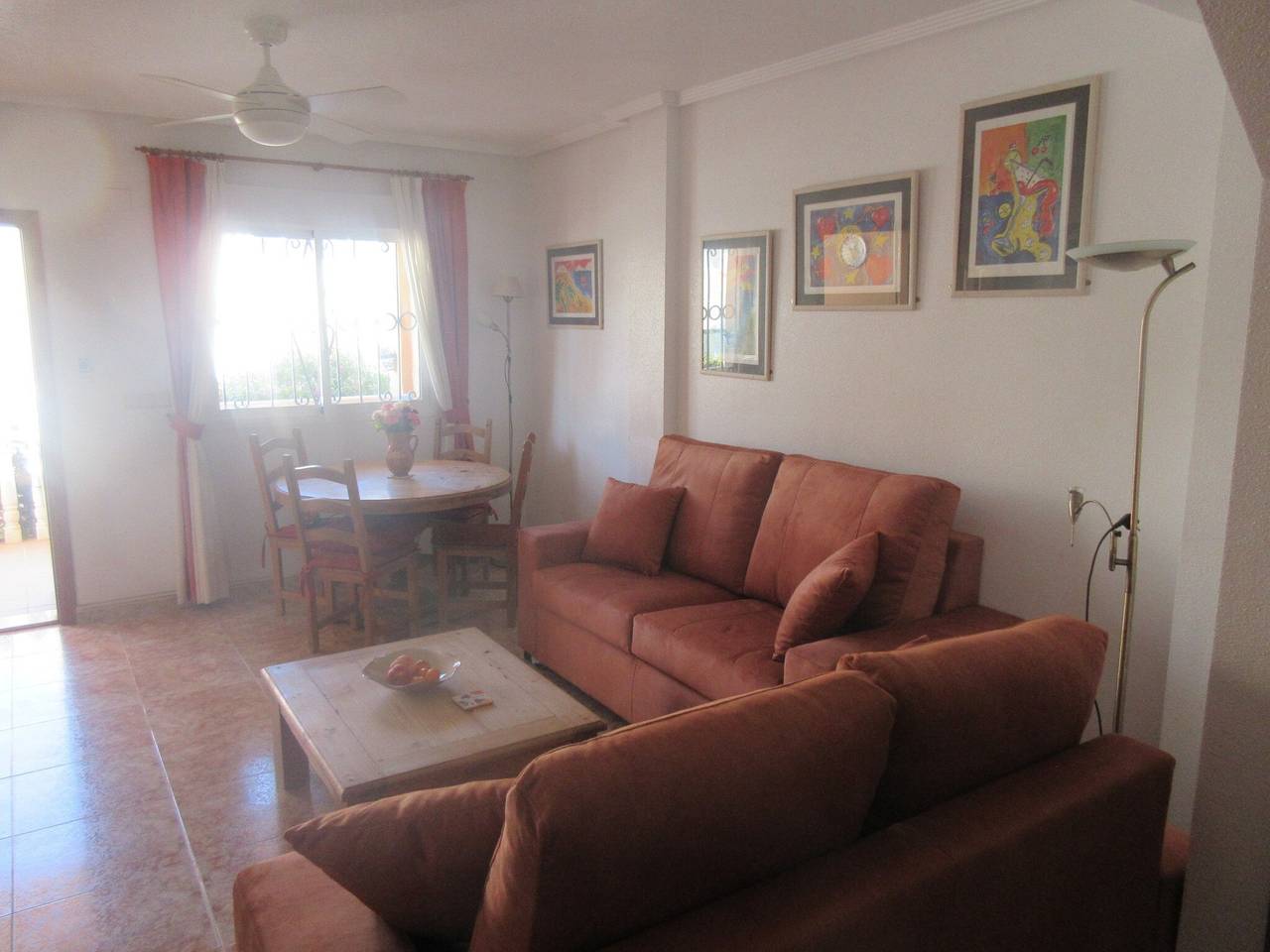 Feriehus for 6 personer med hage in Orihuela, Costa Blanca