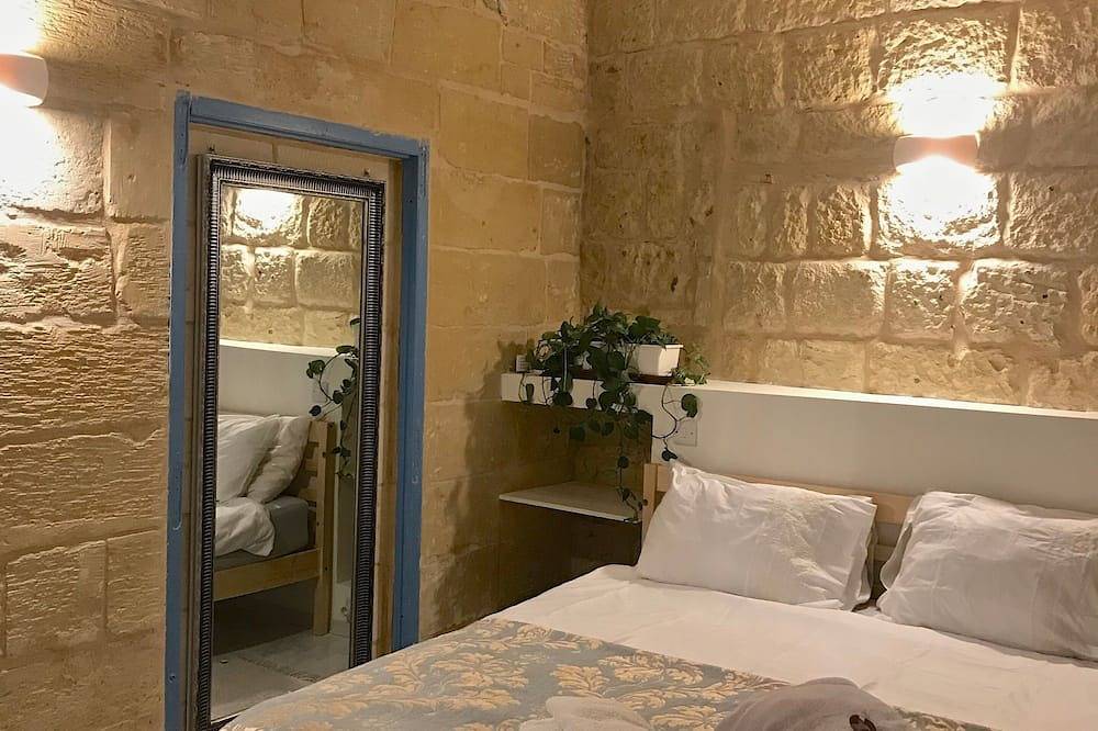 Gemütlicher Himmel im Herzen von Victoria Gozo in Victoria (Malta), Gozo