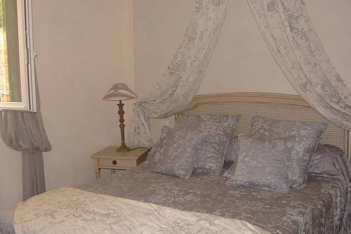 Location de vacances pour 4 personnes, avec jardin à Fox-Amphoux - 3