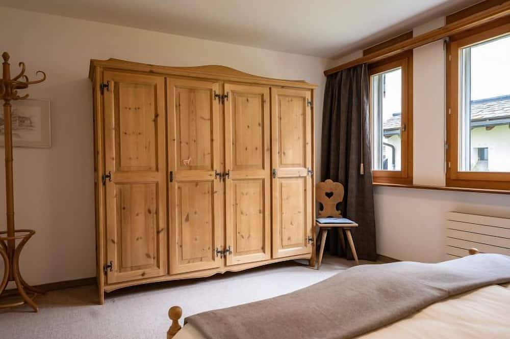 Ganze Wohnung, Chesa Auricula 1.1 in Sils Maria, Sils im Engadin/Segl