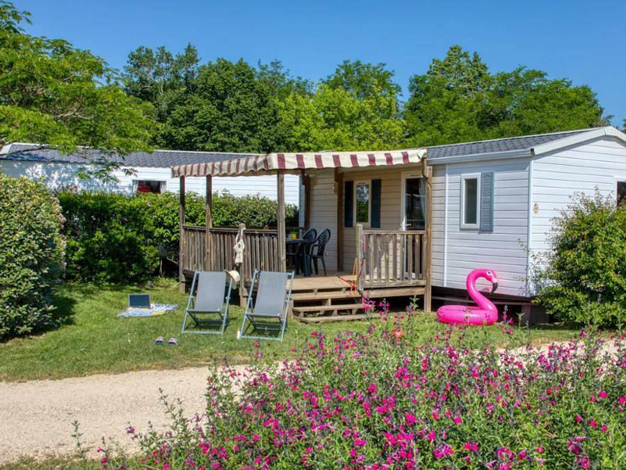 Flower Camping La Sagne - Mobilheim 4 personen - Confort 26m² (2 Zimmer) - überdachte Terrasse + Tv 4 pers. in Vitrac, Périgord Noir