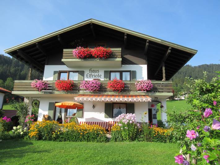 Pension für 3 Personen, mit Balkon und Garten in Reit im Winkl